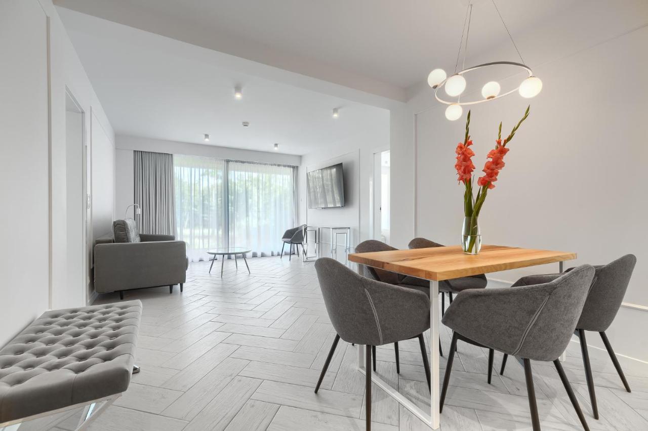Sea & Lake - City Apartments Mielno  Bagian luar foto