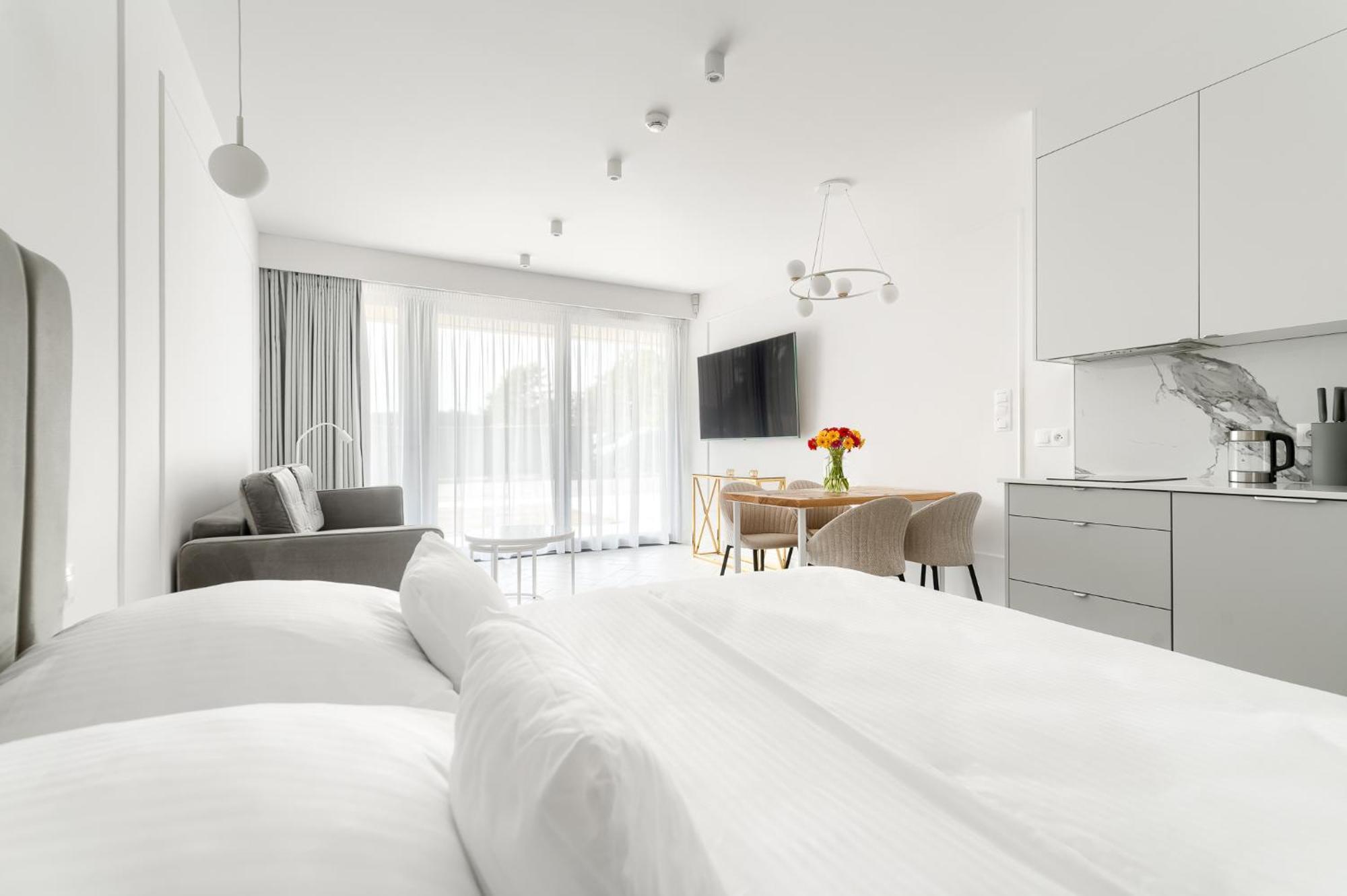 Sea & Lake - City Apartments Mielno  Bagian luar foto
