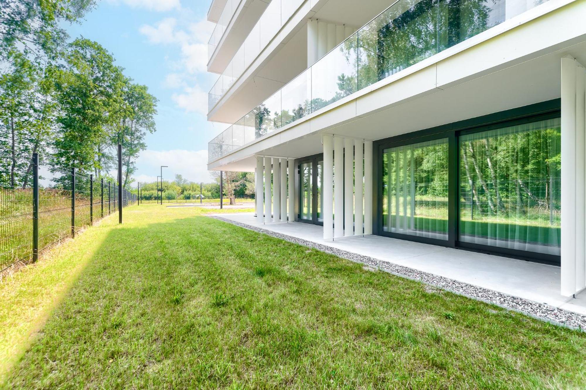 Sea & Lake - City Apartments Mielno  Bagian luar foto